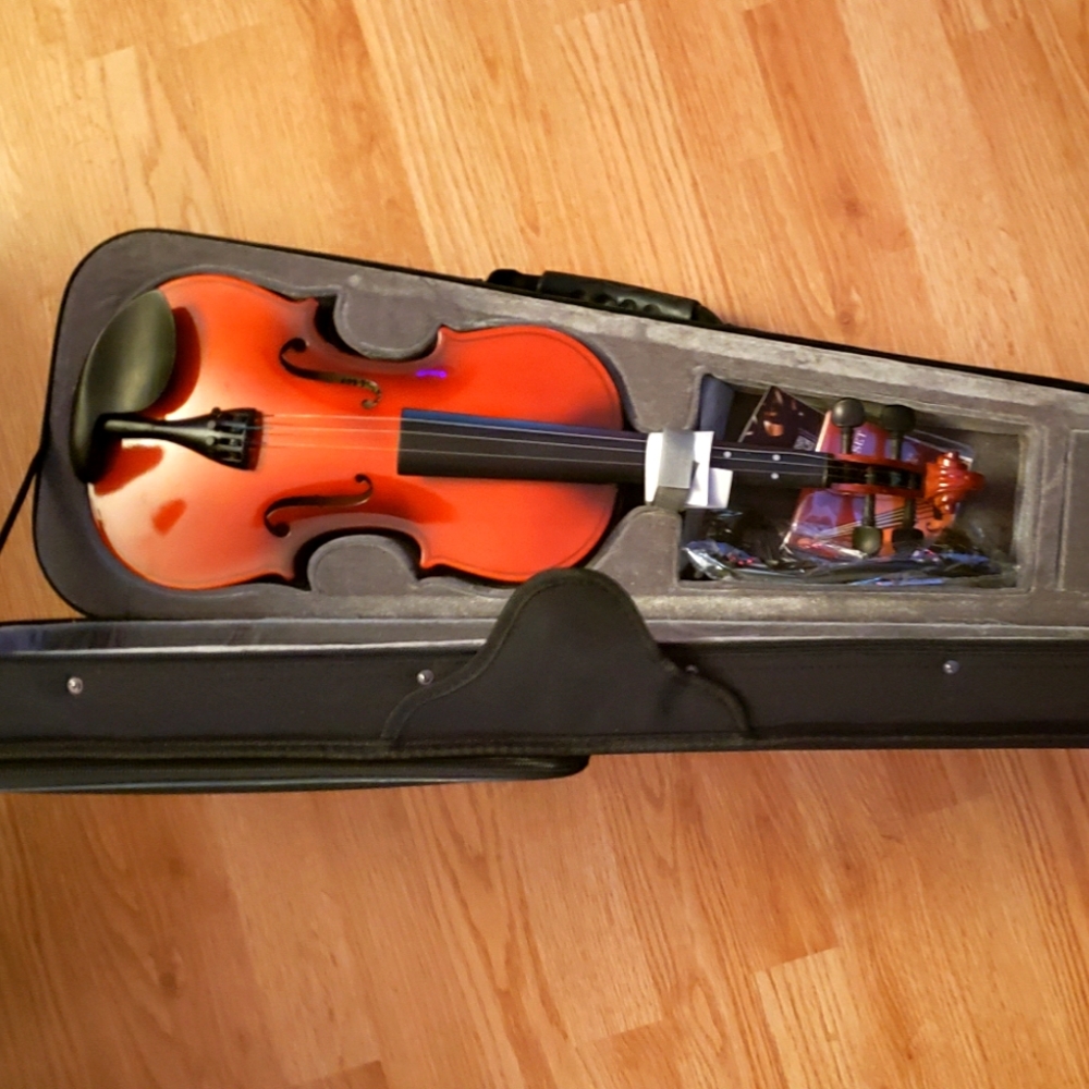 Eastar Violin, 4/4 natural color